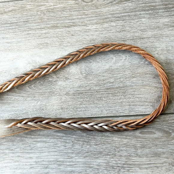 Gap Pearl Silver Leather Braided Leather Belt - Picture 8 of 12